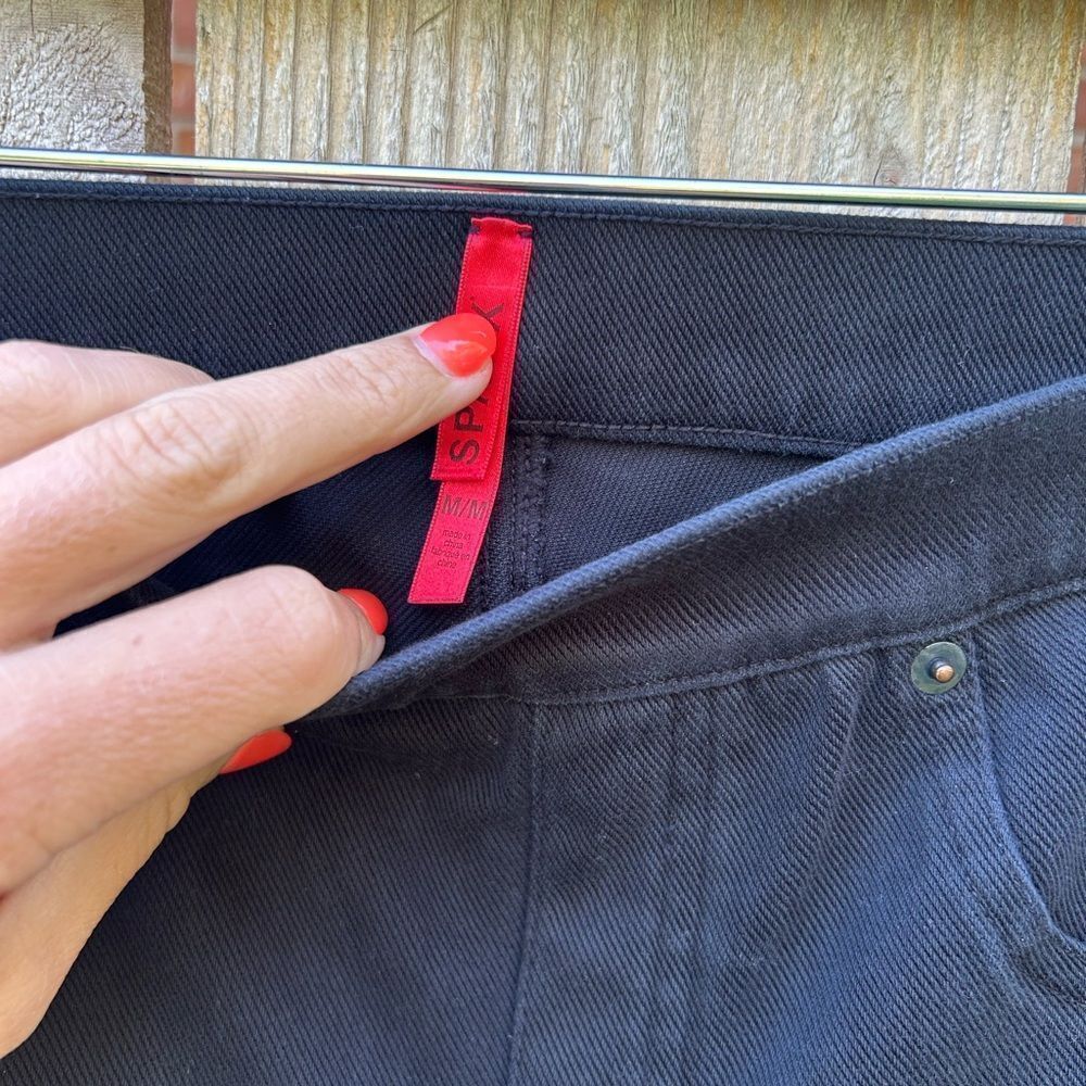 Spanx Black Skinny Jeans Pants - Picture 4 of 6